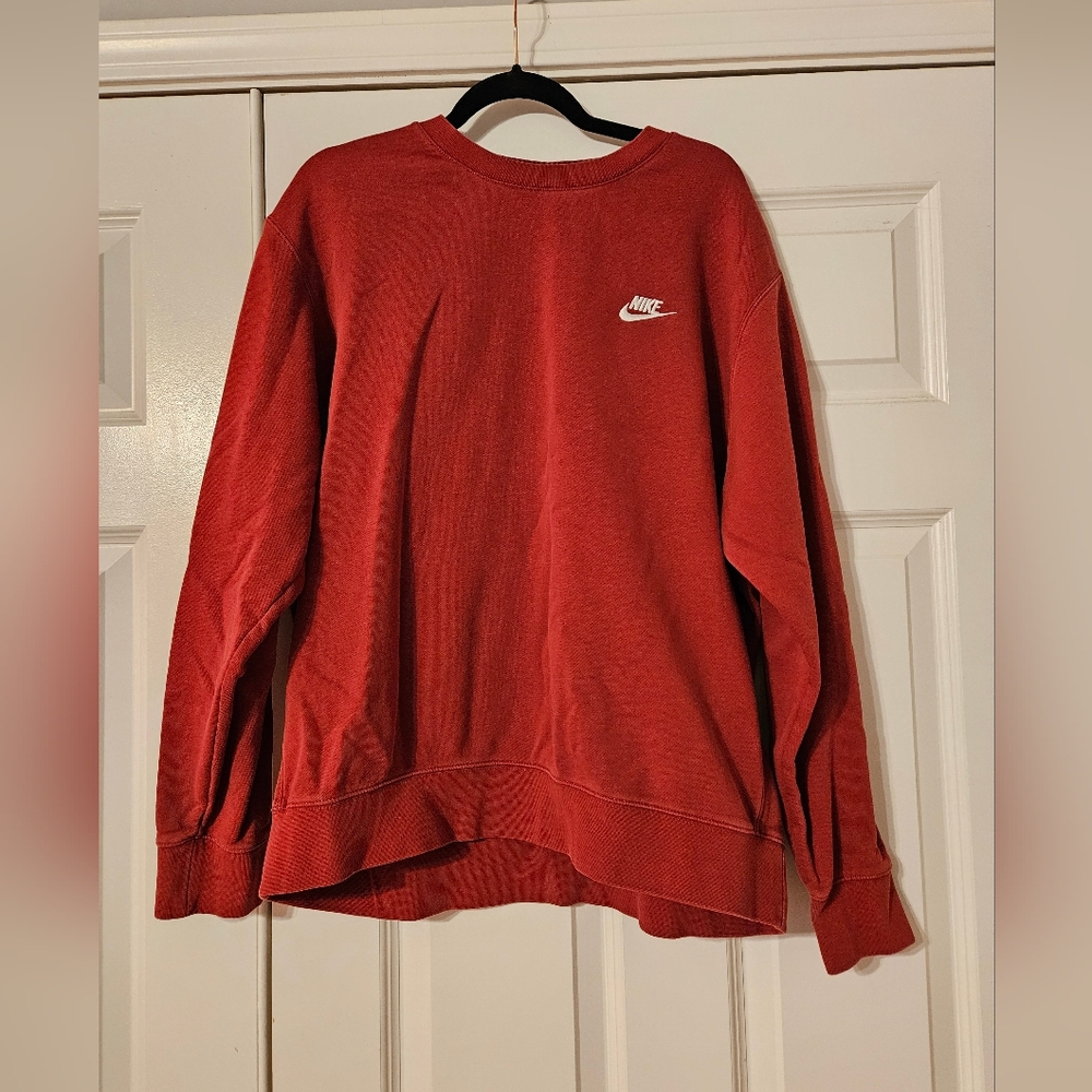 Maroon NIKE Crewneck